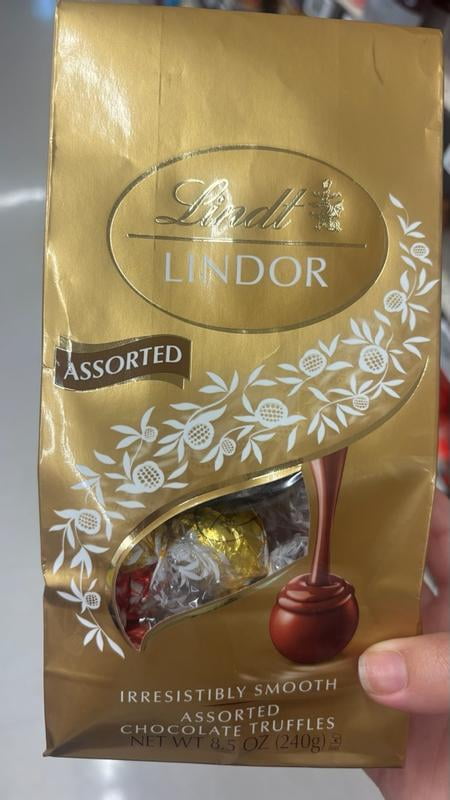 Lindt Lindor Assorted Milk Candy Variety Pack Chocolate Truffles