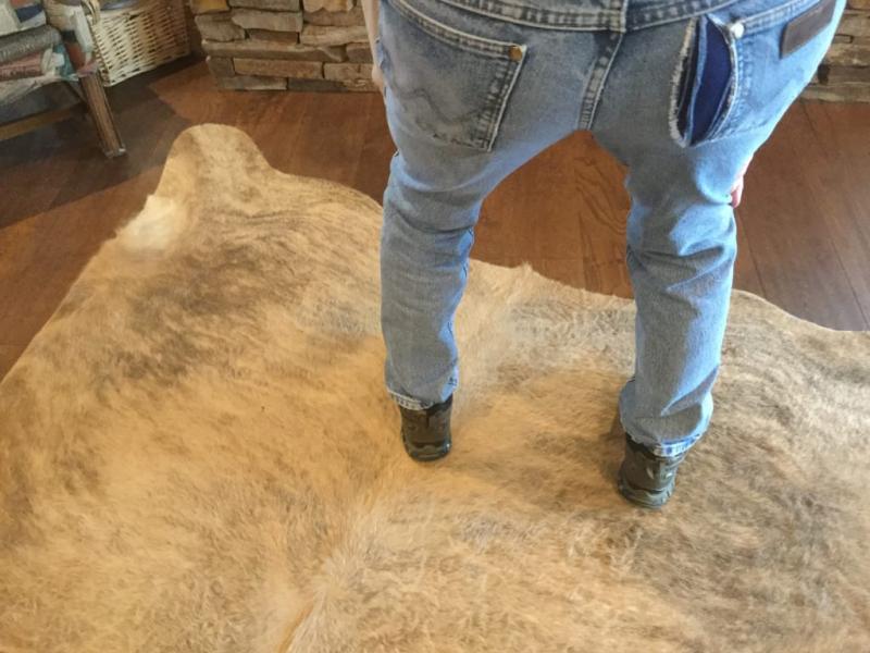 wrangler gold buckle jeans