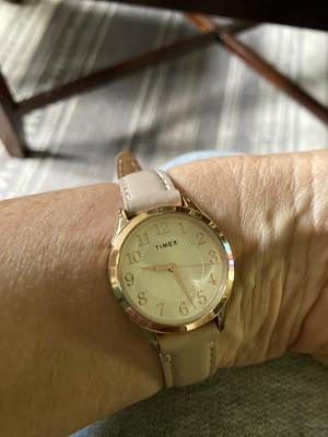 Timex Women display picture 3