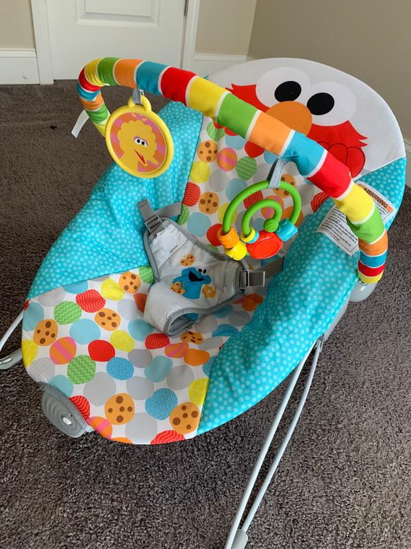 Bright Starts Sesame Street I Spot Elmo! Vibrating Baby Bouncer