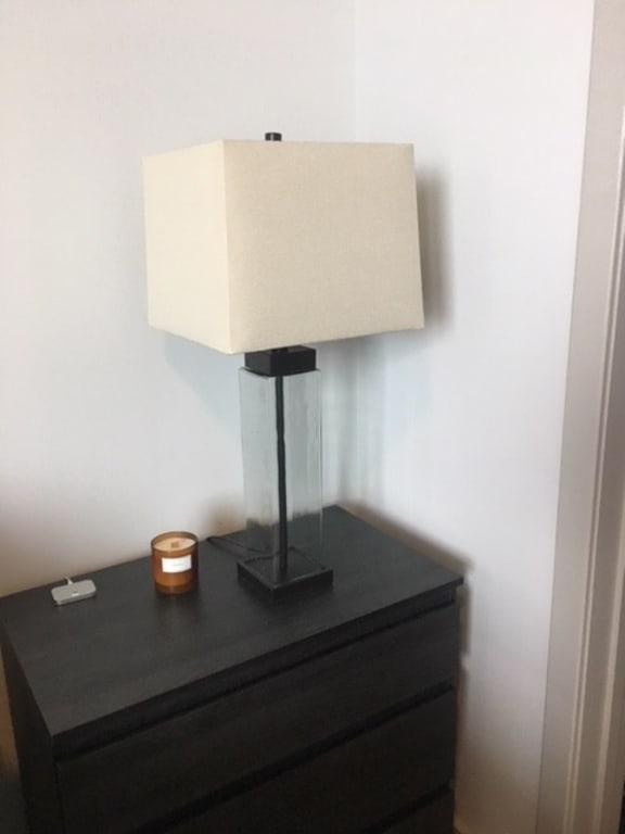 alvaro table lamp