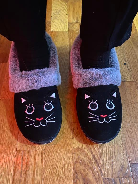skechers too cozy meow slippers