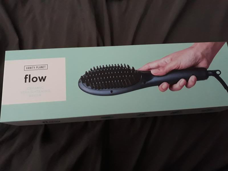 Vanity Planet Flow Ceramic Straightening Brush Com