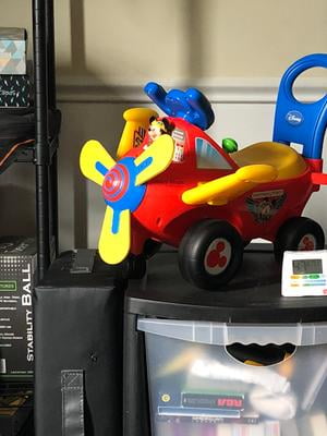 mickey mouse toy airplane