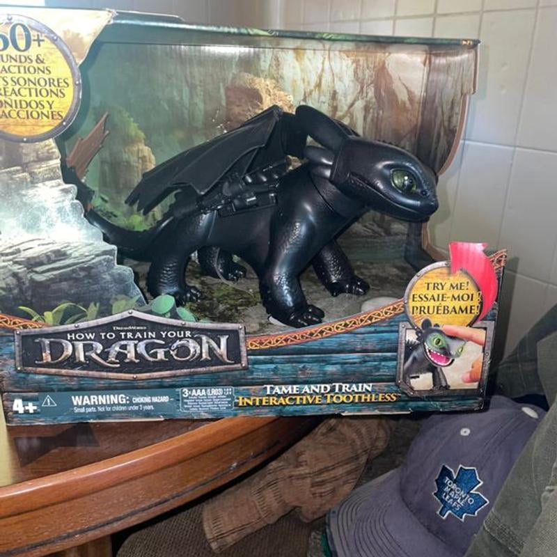 Dragons: Fureur nocturne figurine avec effets lumineux et sonores de Spin Master Dragons: Fureur nocturne figurine avec effets lumineux et sonores de Spin Master