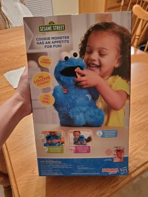 Playskool Friends Sesame Street Feed Me Cookie Monster Sings and