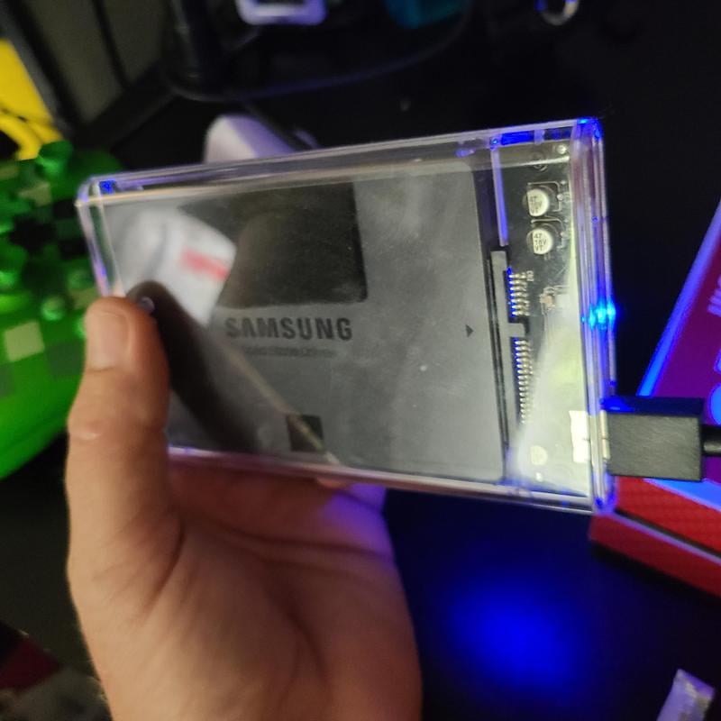 SAMSUNG 2TB Solid State Drive 870 QVO Series SATA III SAMSUNG 2TB Solid State Drive 870 QVO Series SATA III