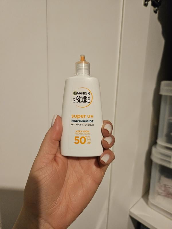 Garnier Ambre Solaire Super UV Niacinamide Facial SPF50+ Cream