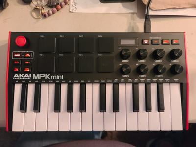 【美品】AKAI MPK mini mk3 Akai MPK Mini Mk3 USB Controller Keyboard - Perfect Circuit
