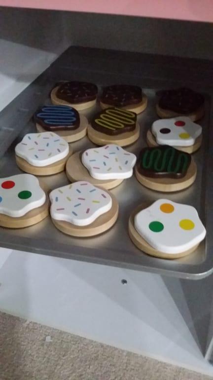 melissa & doug bake & decorate cupcake set