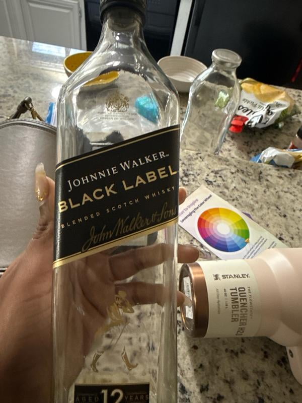 Johnnie Walker Black Label Blended Scotch Whisky, 375 mL, 40% ABV