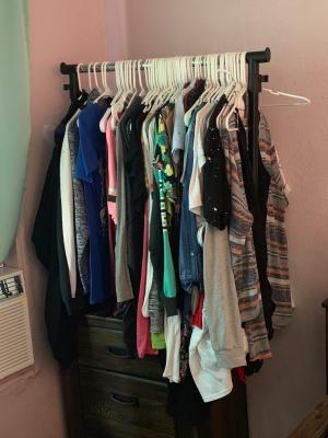 Mainstays Adjustable Rolling Garment Rack Chrome Black