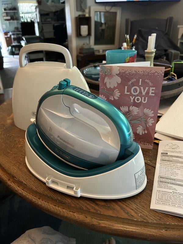 Panasonic NI-WL600 Cordless, 1500W Steam/Dry Electric Iron with