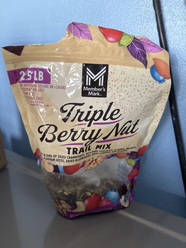 Member's Mark Triple Berry Nut Trail Mix, 40 oz. - Samsclub.com