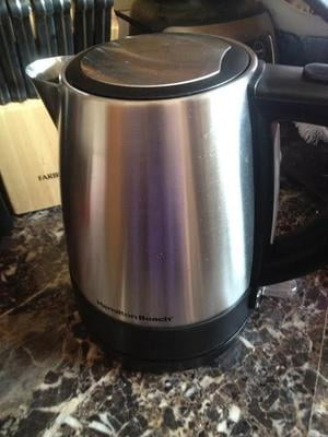 Hamilton Beach 1L Electric Kettle Type K46 - Stainless Steel 40978 (kettle  only) 40094409785