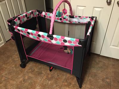 disney baby sweet wonder playard mickey shadow