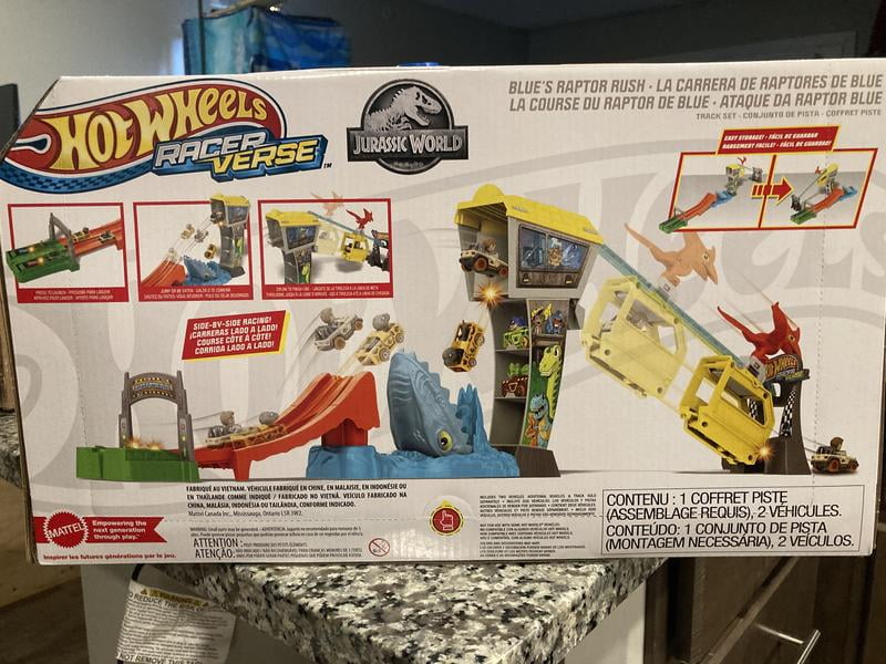 Hot Wheels Racer Verse Jurassic World Blue's Raptor Rush