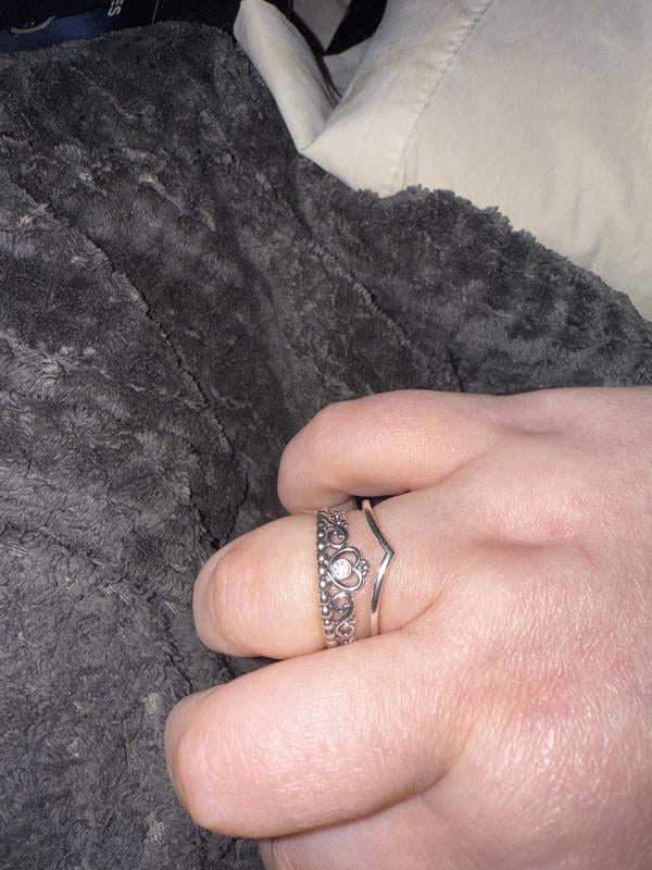 琥珀 ② Shining Wish Ring | Chevron Rings | Sterling silver | Pandora US