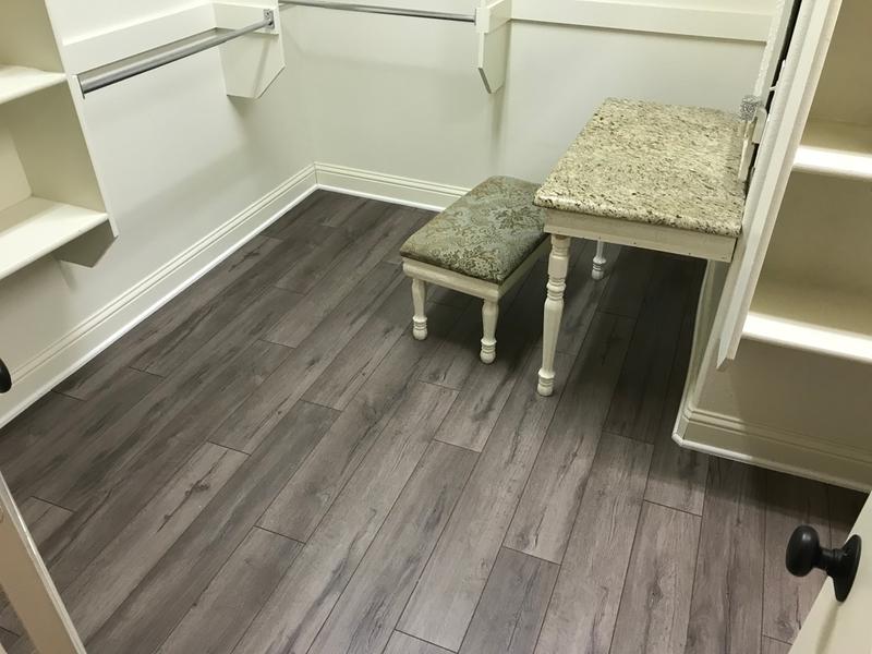 Select Surfaces Laminate Flooring Silver Oak 6 Planks 12 50 Sq Ft