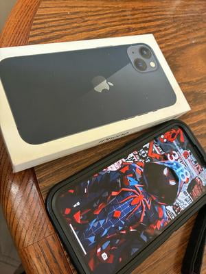 Free Shipping! Apple iPhone 13, 128GB Midnight Smartphone with 6.1