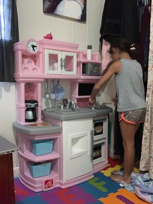 step2 great gourmet kitchen pink