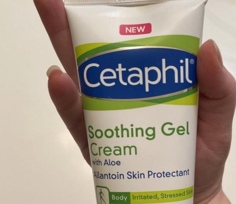 Cetaphil Soothing Gel-Cream with Aloe Instantly Soothes and