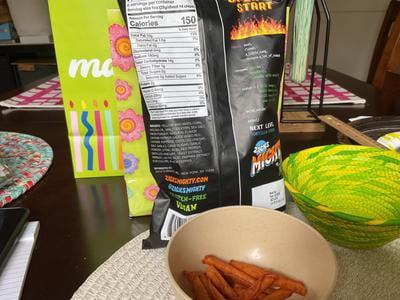 Zack's Mighty Avocado Oil Rolled Tortilla Chips - Chile Lime, 6 oz
