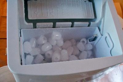 magic chef ice maker mcim22tw