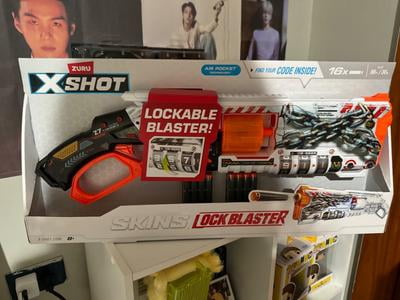 X-Shot Skins Lock Blaster (16 Darts) - Walmart.ca