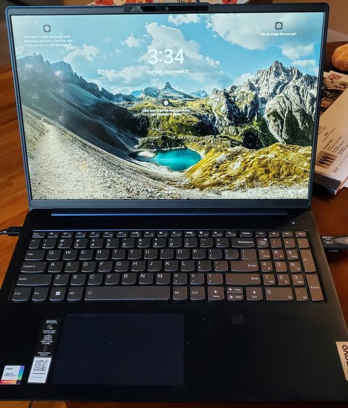 Lenovo IdeaPad Slim 5 16IRL8 16