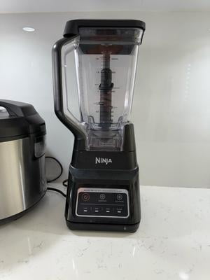 Free Shipping! Ninja Professional Plus Blender with 1200-Watt
