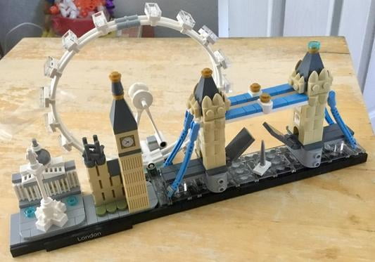 21034 - LEGO® Architecture Londres LEGO : King Jouet, Lego, briques et  blocs LEGO - Jeux de construction
