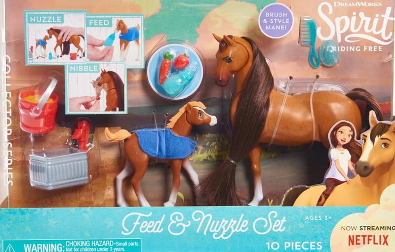 spirit riding free feed and nuzzle set