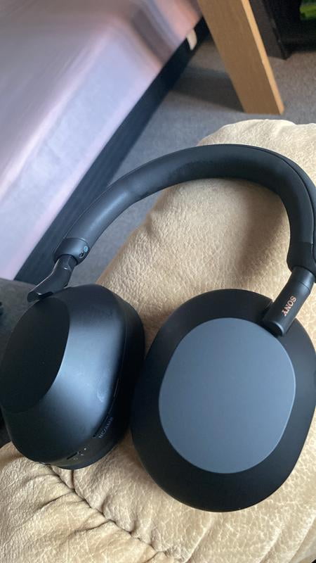 美品　SONY WH-1000XM5 BLACK Sony WH-1000XM5 Premium Wireless Noise Canceling Headphones