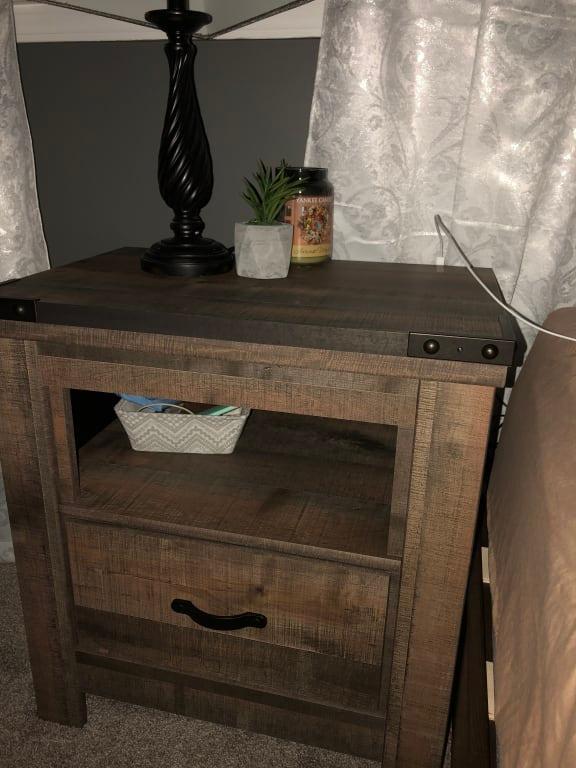 Signature Design By Ashley Trinell Brown One Drawer Nightstand Walmart Com Walmart Com