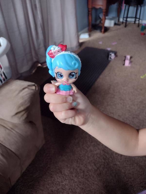 Kindi Kids Minis Collectible Posable Bobble Head Figurine 1pc