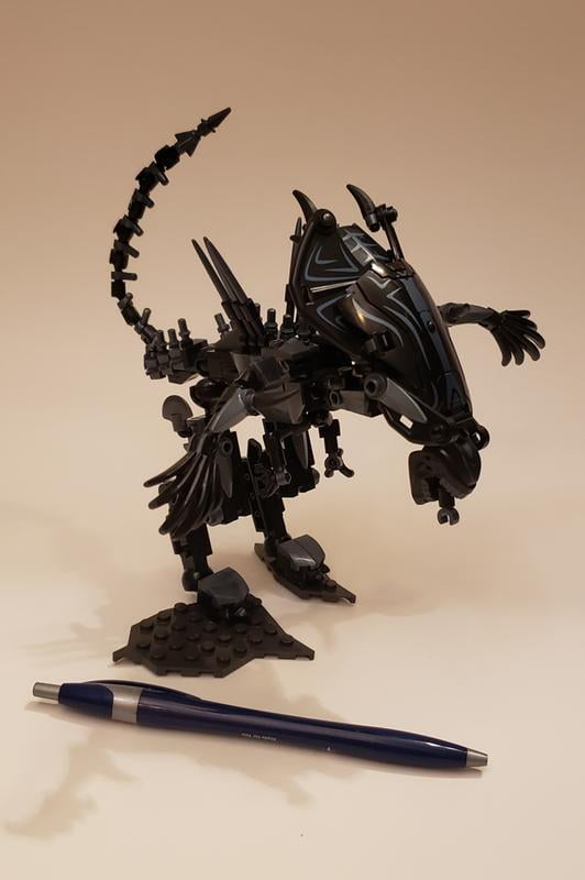 mega construx xenomorph queen