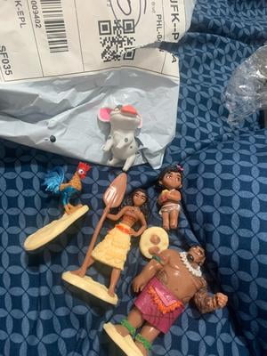 Garland Moana's Canoe Crew Playset – 5 Poppetjes (9,5 Cm) Met Accessoires, Geïnspireerd Op Disney's Moana Garland Moana's Canoe Crew Playset – 5 Poppetjes (9,5 Cm) Met Accessoires, Geïnspireerd Op Disney's Moana