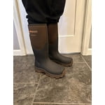 Image 7 of customer photos