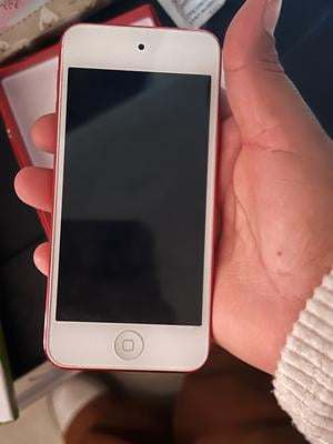 Restored Apple iPod Touch 5th Gen 32GB Pink MP3 Audio Video Player