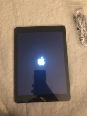 Customer reviews for Restored Apple iPad 6th Gen (Refurbished