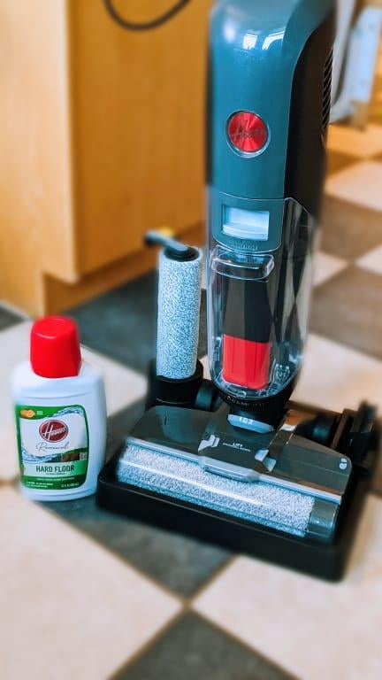 Streamline Hard Floor Wet Dry Vacuum with Hand Vacuum Exclusive Bundle