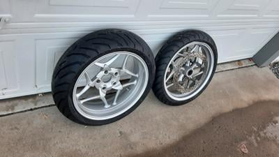 Pirelli Angel GT 180/55 ZR17 TL (73W) Rear wheel, M/C