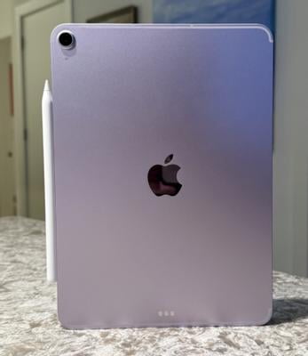 Customer reviews for 2025 Apple 11-inch iPad Air M3, Built for