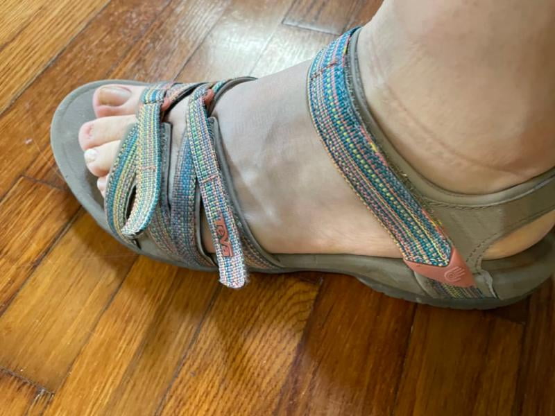 teva tirra taupe