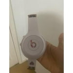 Restored Beats Solo 4 - Wireless Bluetooth On-Ear Headphones, Apple & Android Compatible, Up to 50 Hours of Battery Life - Cloud Pink (Like New) (Refurbished)