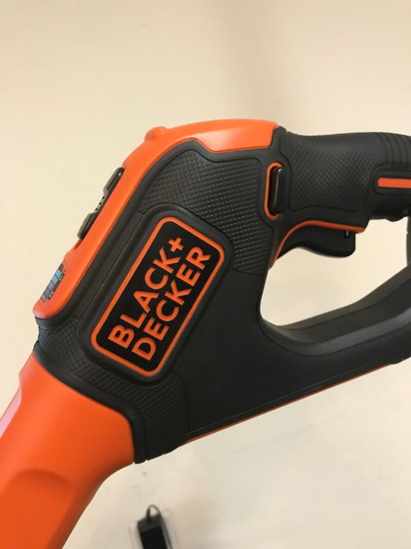 Black+Decker LST400 102280034