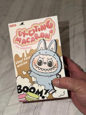 Pop Mart, The Monsters, Tasty Macarons Vinyl Face Blind Box