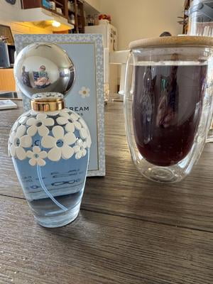 Marc Jacobs Daisy Dream Ladies Eau De Toilette Spray 100 mL