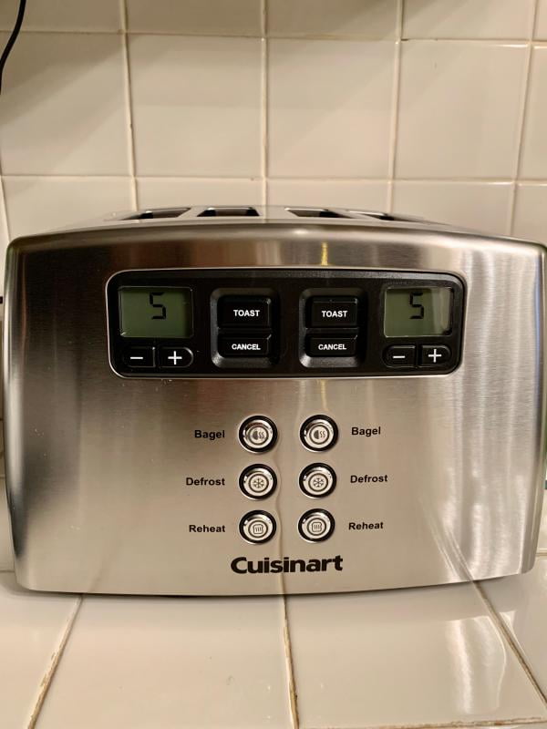 Cuisinart 4 Slice Toaster — Las Cosas Kitchen Shoppe